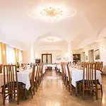 Internazionale 3*