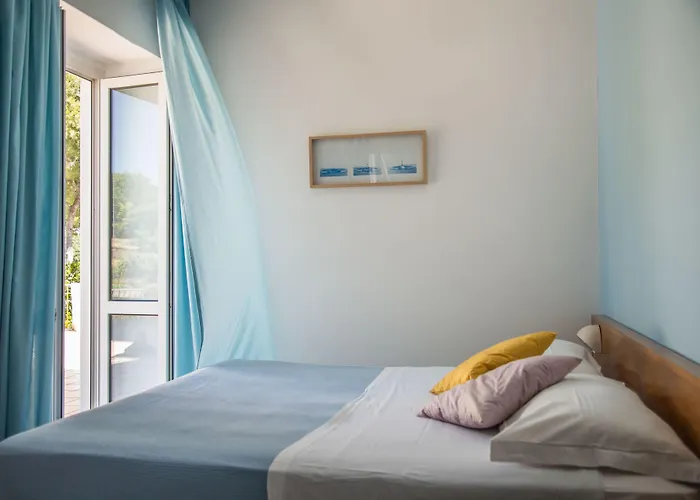 Отель Internazionale Барано-д'Иския