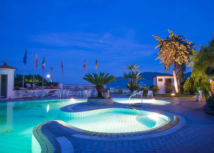 Internazionale Отель Барано-д'Иския