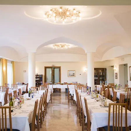 Internazionale 3* Barano dʼIschia